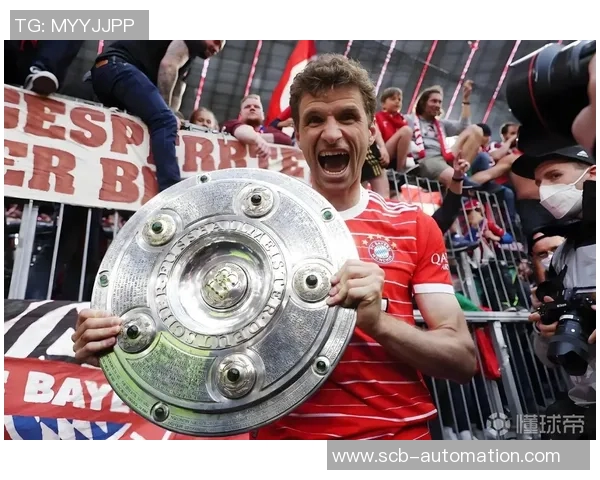 穆勒足球球星卡收藏价值解析与市场发展前景探讨